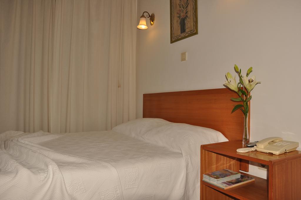 Residencial D. Joao III Ξενοδοχείο Πόντα Ντελγκάντα Εξωτερικό φωτογραφία